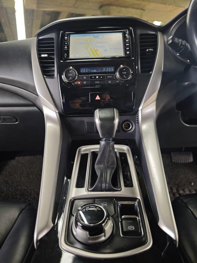 🚗 2016 Mitsubishi PAJERO SPORT 2.4 GT Premium 4WD AT รูปที่ 13