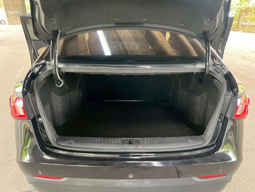MG 5 1.5 X Sunroof AT ปี 2016 18