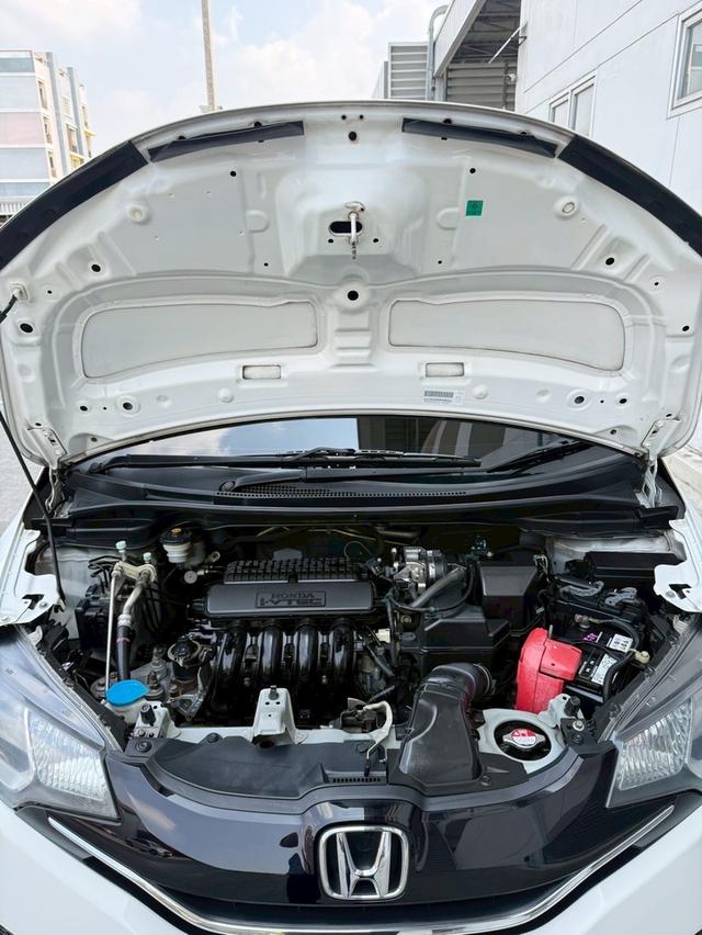 💎 HONDA JAZZ 1.5V i-VTEC 2016 สีขาว มือเดียวป้ายแดง รูปที่ 16