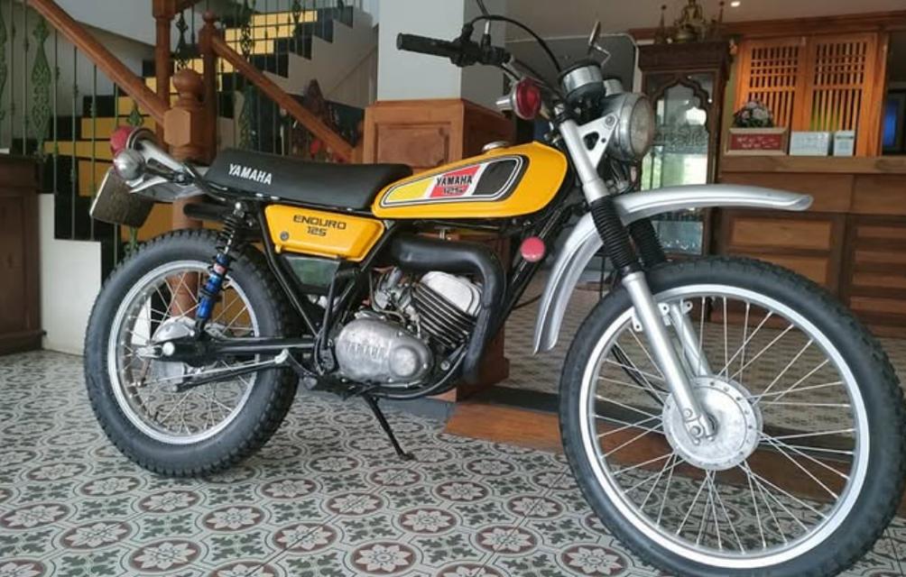 Yamaha DT125 ปี 1974