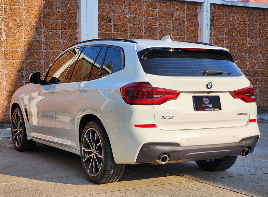 BMW X3 30e M sport 2022 ( Pre Lci ) รถออกศูนย์ Millenium ประวัติครบ ไมล์เพียง 27,000 km สีเดิมทั้งคันจากโรงงานไม่มีแม้แต่รอยขีดข่วน รูปย่อยที่ 2