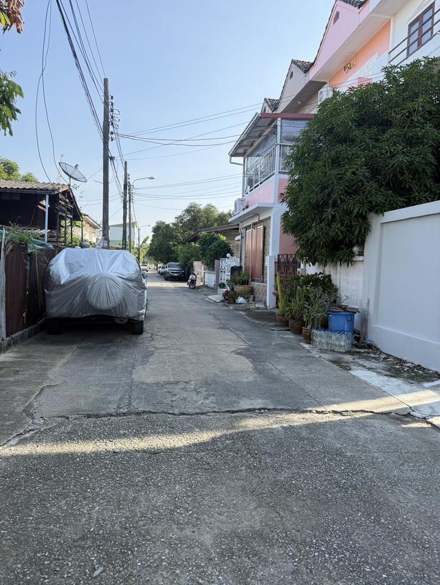 [For Sale] New House Large 2-Storey Detached House in Sukhumvit 93, Near BTS Bang Chak 14