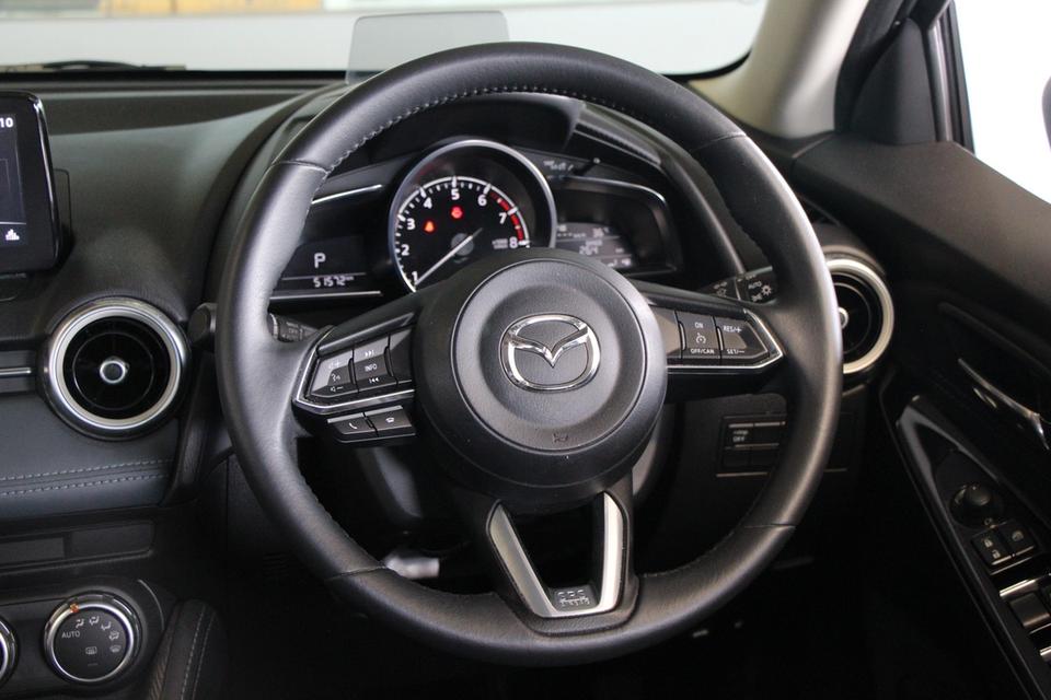 รหัสรถ TKG5081 MAZDA 2 1.3 S LEATHER SPORTS ปี 2020 3