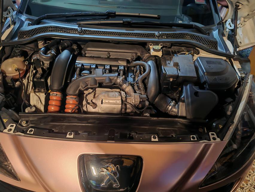 2011 PEUGEOT RCZ 1.6 Sport Coupe สีพิเศษ รูปที่ 9