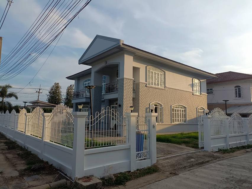 [ขายด่วน] บ้านเดี่ยวหลังใหญ่ "เนื้อที่ดินมหาศาล 183.6 ตร.ว." สภาพนางฟ้า ตกแต่งพร้อมอยู่ 📍 ทำเลดี บ้านต้นซอยวติดถนน 12