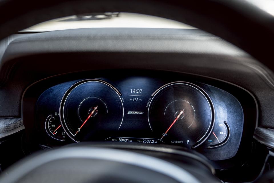 รหัสรถ 67GG9191 BMW 530e Msport G30 ปี 2018 รูปที่ 15