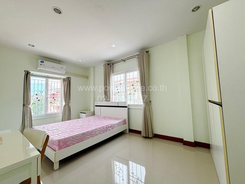 หมู่บ้านบัวทองธานี เฟส18 ถ. กาญจนาภิเษก ต. บางบัวทอง อ. บางบัวทอง จ. นนทบุรี 13