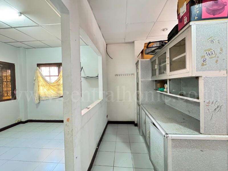 ทาวน์เฮ้าส์ ศิริวรรณ - ชวนชม บางบัวทอง หลังริม 6