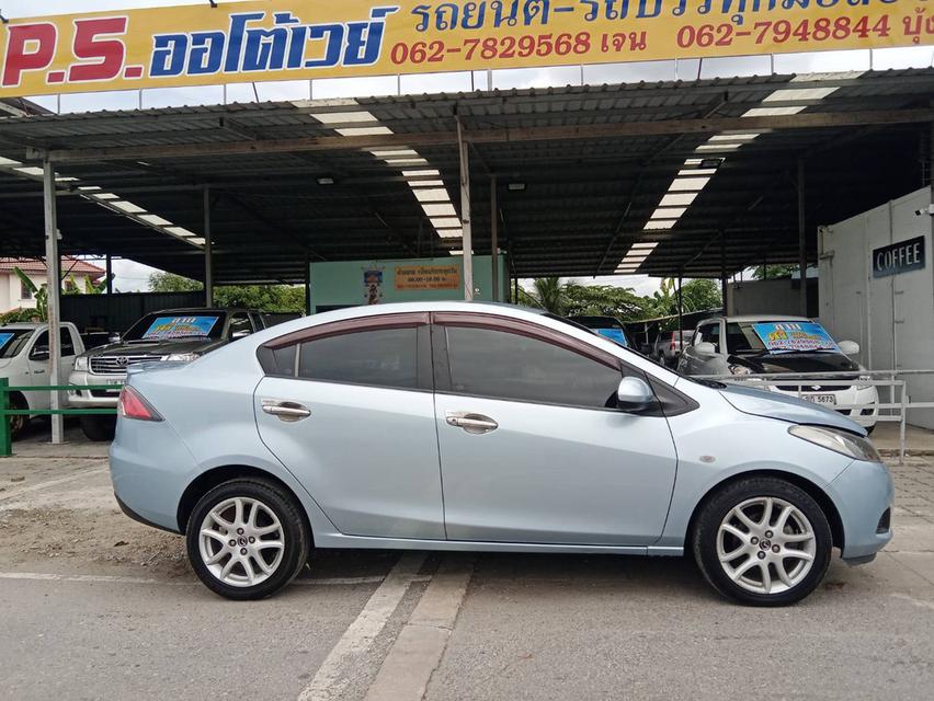 2011 Mazda 2 1.5 Groove Sedan 3