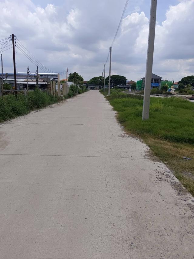 ที่ดินเปล่าถมแล้วพื้นเทคอนกรีตให้เช่าใกล้ 5 แยกวัชรพล กรุงเทพมหานคร 4