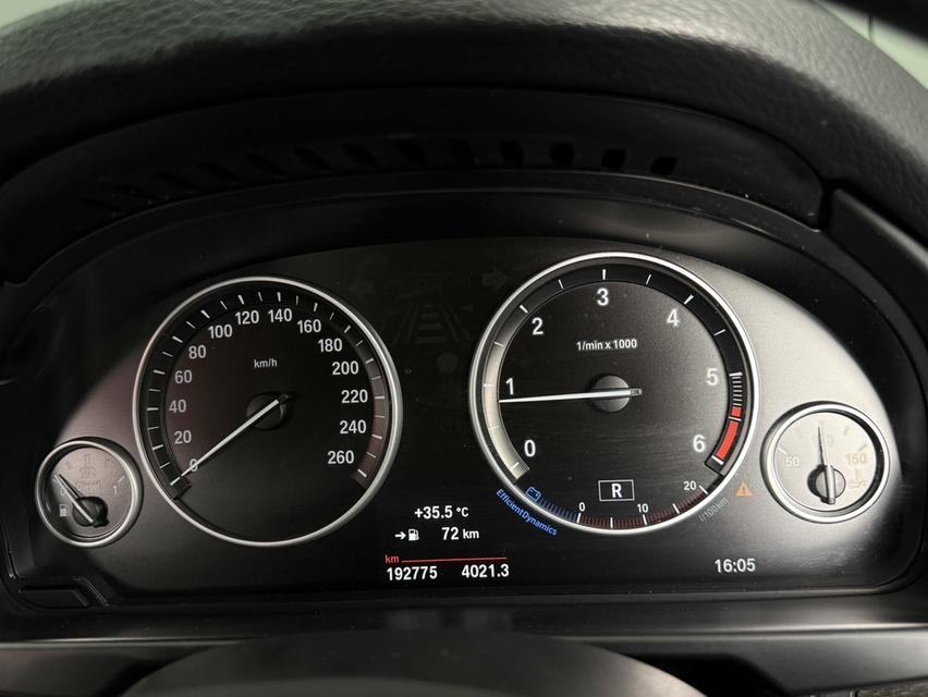 2018 BMW X5, sDrive25d โฉม F15 ปี13-19สีขาว เครื่องดีเซล รถบ้านแท้ ประวัติดี รูปที่ 15