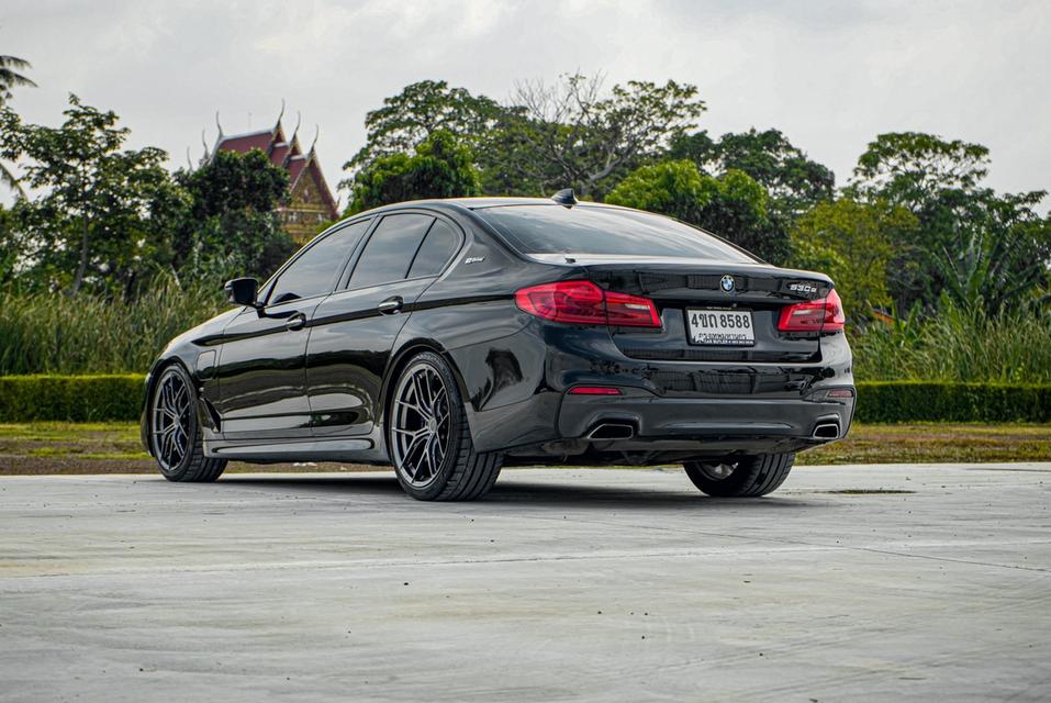 (แจ้งรหัสรถ CBL8588) BMW 530e 2.0 M Sport G30 AT 2018 รูปที่ 5
