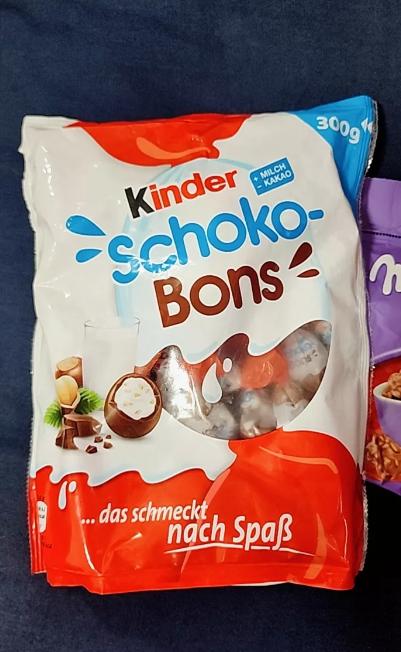 Kinder Schokobons Bons ช็อกโกแลต 2