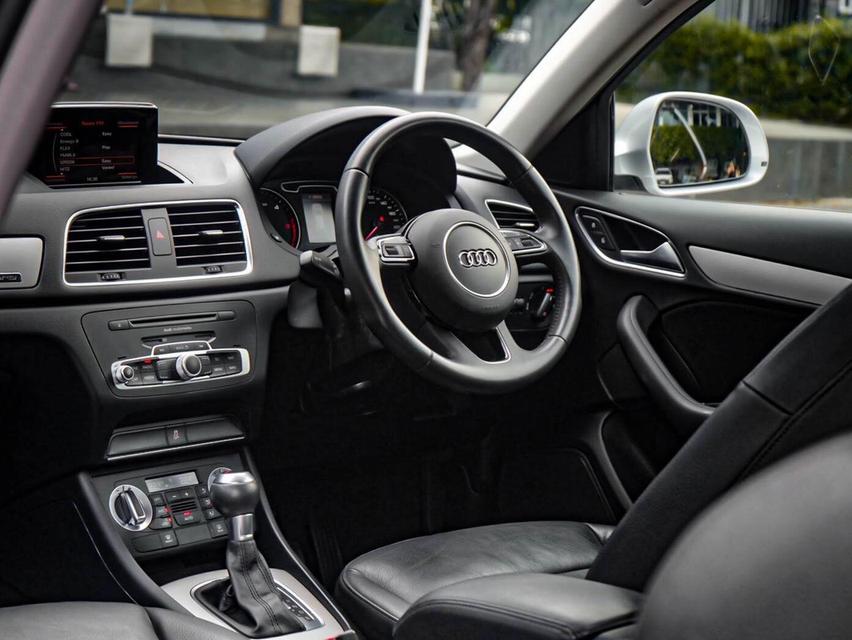 Audi Q3 2.0 Quattro SUV 2014 รถศูนย์ Audi มือเดียวป้ายแดง 11