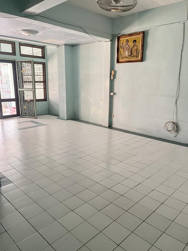 บ้านทาวเฮ้าส์ 2ชั้น พันท้ายนรสิงห์สมุทรสาคร 4