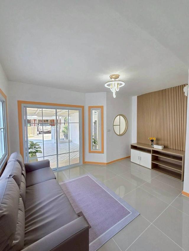 หมู่บ้านสิรารมย์     9