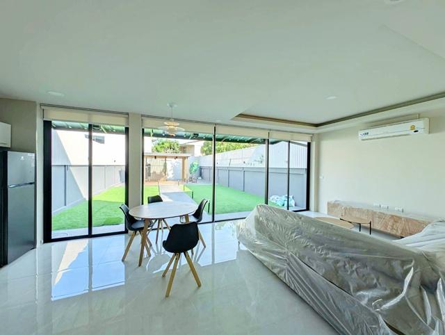 ตกแต่งครบครัน ลาซาล-บางนา BTSแบริ่ง 4นอน บางนา2.1กม. ให้เช่าบ้านเดี่ยว2ชั้น 4 น้ำ บ้านใหญ่พร้อมสวน รับชาวต่างชาติ 4