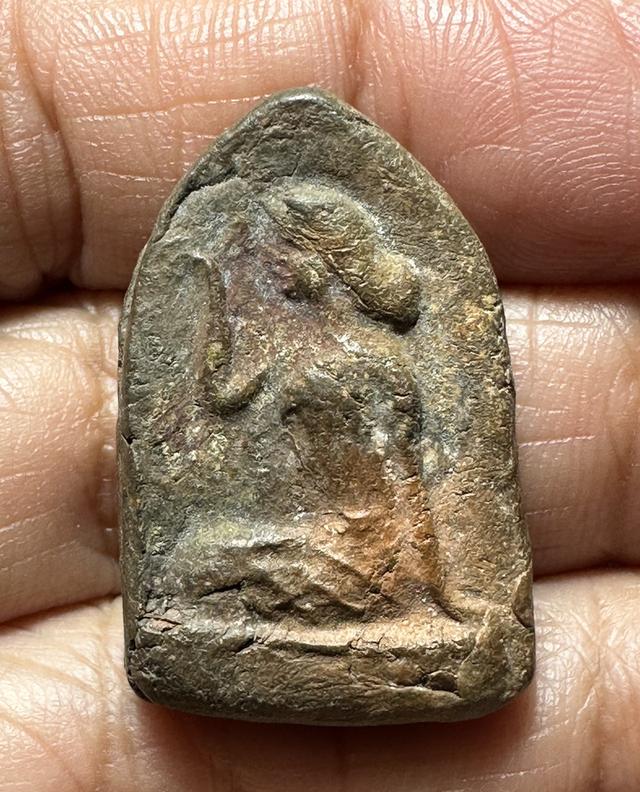 แม่นางกวักเนื้อดิน เก่าไม่ทราบที่