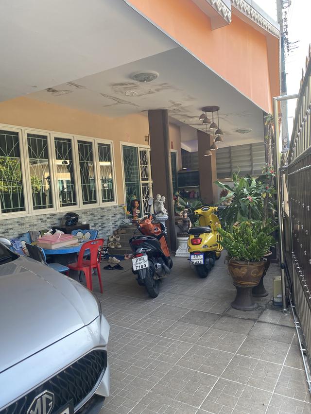 บ้านเดี่ยว หมู่บ้านพรหมศิริ เพชรเกษม77 ซอยแยก3-2  2