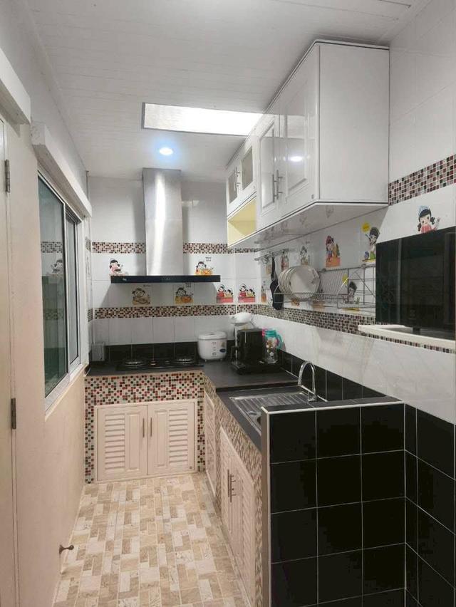🏡⭐ ให้เช่าด่วน! ทาวน์โฮม 2 ชั้น (หลังมุม หน้ากว้าง 9 ม. ทิศใต้ ฮวงจุ้ยดี) เฟอร์/เครื่องใช้ไฟฟ้าใหม่เกือบทั้งหมด! 💥 3