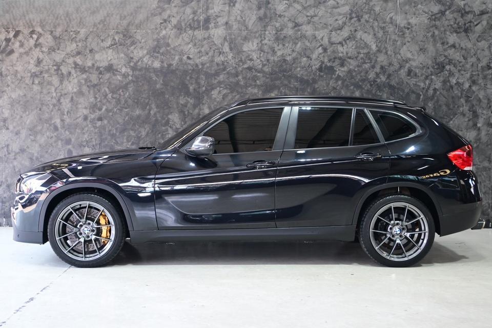 รหัสรถ JRS6969 BMW x1 sDrive18i ปี12 รูปย่อยที่ 2