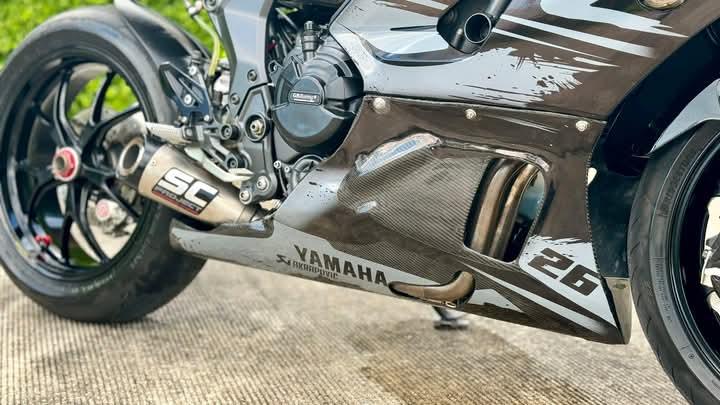 ขายด่วน Yamaha R7  8