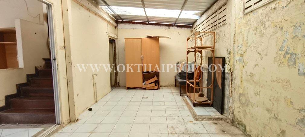 บ้านแฝด หมู่บ้านพฤกษา 3 ถนนวัดลาดปลาดุก บางบัวทอง 11