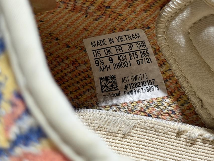 adidas Yeezy boost 350 V2MX Out รูปที่ 3