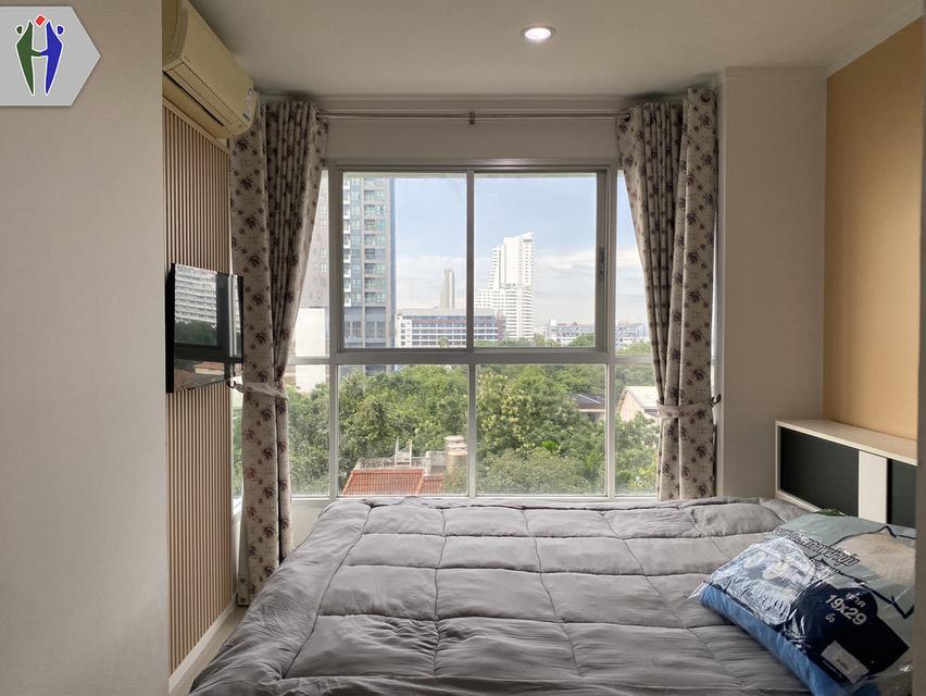 คอนโดให้เช่า ลุมพีนีพัทยา จอมเทียน ติดชายหาด  •	ขนาด 56 ตารางเมตร •	2 ห้องนอน 2ห้องน้ำ ห้องนั่งเล่น •	โซฟา, ทีวี,แอร์,ตู้เย็น,  •	ระเบียงสวย •	สระว่าย 8