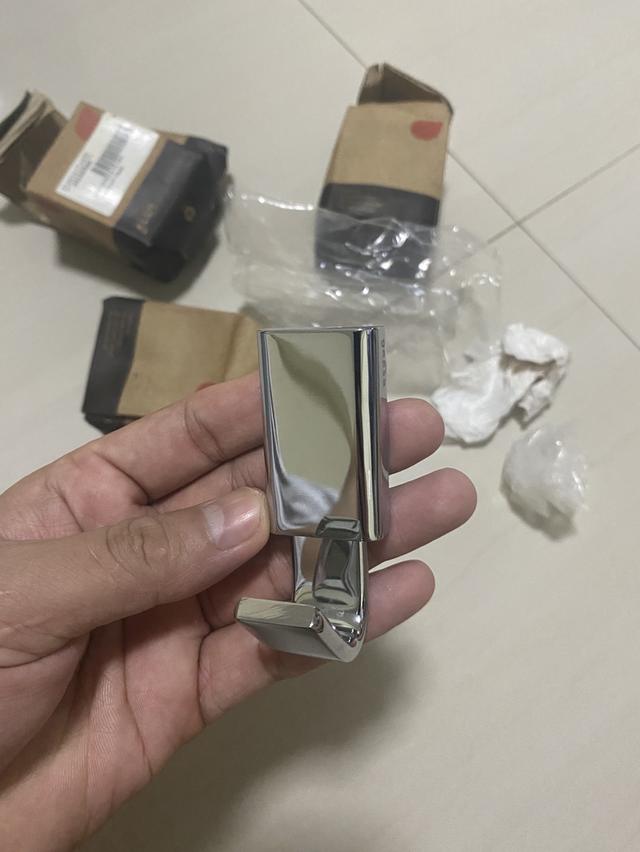 ตะขอเเขวนผ้า  6