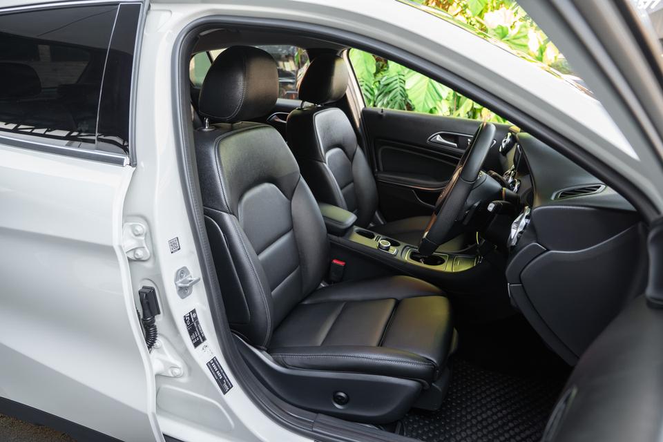 “Mercedes-Benz GLA200 Urban“ Facelift  ปี 2019 5