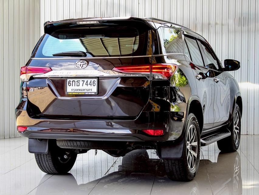 รหัสรถ BN7446 TOYOTA FORTUNER, 2.8 V 2WD ปี 2017  7