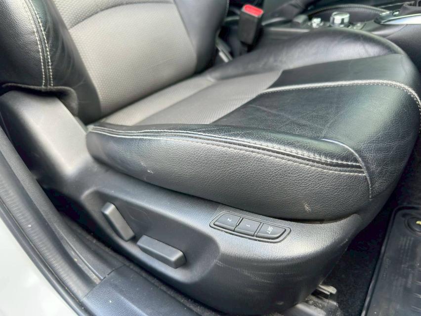 รหัสรถ QT5217 MAZDA 2 1.3 Sport S Leather เกียร์ Auto สีขาวมุกพรีเมียม (Snowflake White Pearl) ปี 2022 แท้ 15