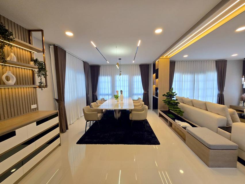 ให้เช่า บ้านเดี่ยว เซนโทร บางนา บ้านผู้บริหาร 4ห้องนอน มีห้องแม่บ้าน ทำเลคุณภาพ ใกล้ Mega Bangna 5