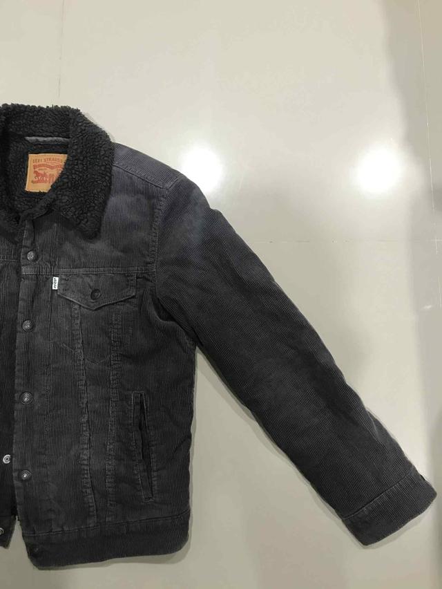 Levi's Premium Men's Sherpa Corduroy Trucker สีดำ รูปที่ 2