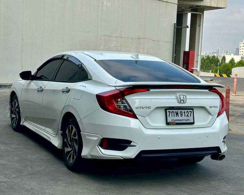 Honda Civic FC 1.8 EL Minor Change ปี 2018 สีขาวมุก รูปที่ 8
