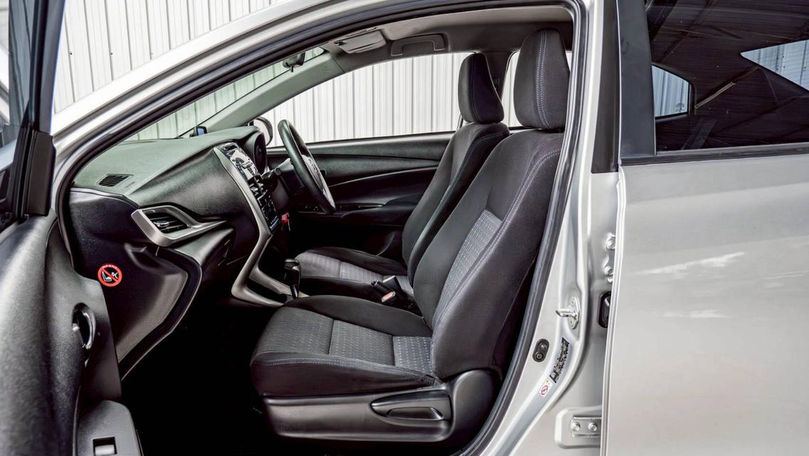 #TOYOTA YARIS ATIV, 1.2 E ปี 2019 สีเทา โฉม ปี17-22 เลขไมล์ 98,143 km.ราคาขาย 278,000 บาท🔰เอกสารดีฟรีดาวน์ รูปที่ 14