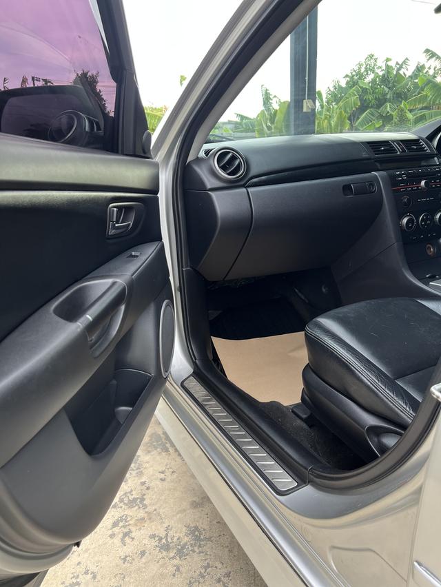  2012  Mazda 3   1.6 Spirit Sports Hatchback 7