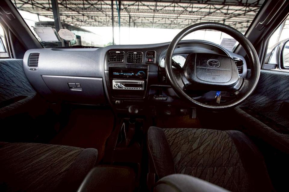 TOYOTA SPORT RIDER 3.0 ปี 2000 MT สีน้ำเงิน สภาพดี 16