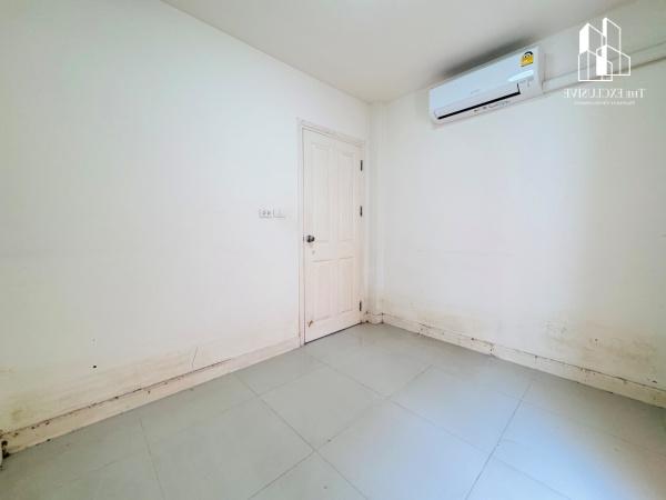 ทาวน์เฮ้าส์ใน หมู่บ้านทิพย์พิมาน 20