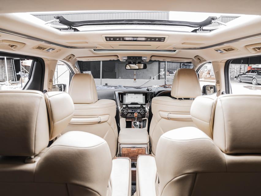 รหัสรถ 67GG7254 2015 TOYOTA ALPHARD HYBRID Executive Lounge 6