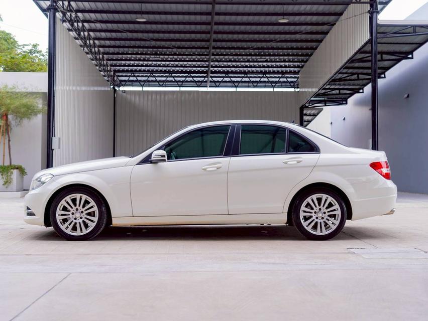 Mercedes Benz C200 CGI 1.8 (W204) 2013