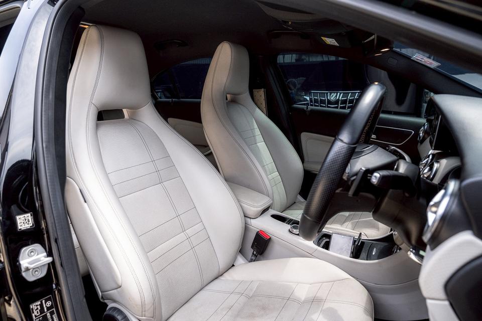 รหัสรถ 67GG5675 📞Mercedes #Benz #A180 ปี 2015 รูปที่ 12