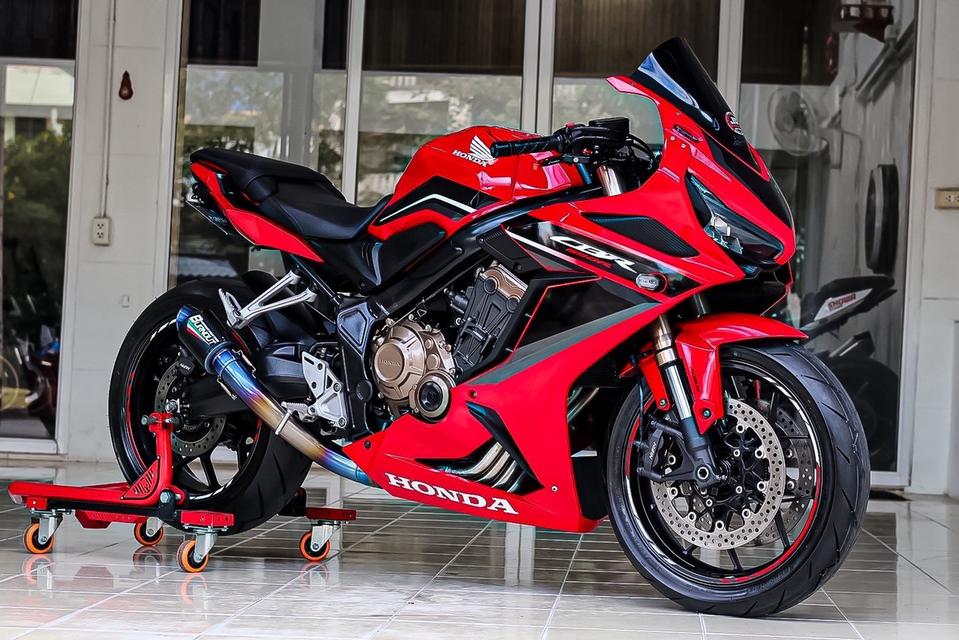 Cbr650r ปี2022 สีแดงสวย Honda