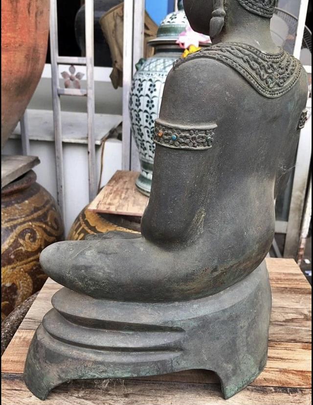 พระพุทธรูปโบราณ พระบูชาอยุธยาทรงเครื่อง หน้าตัก12นิ้ว ปางสมาธิ ฐานสามขา 7