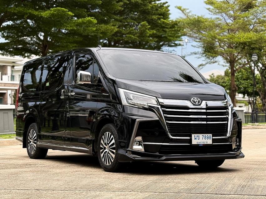 TOYOTA MAJESTY 2.8 Premium ปี 2020 รุ่นทอป รหัส AVA7898 14