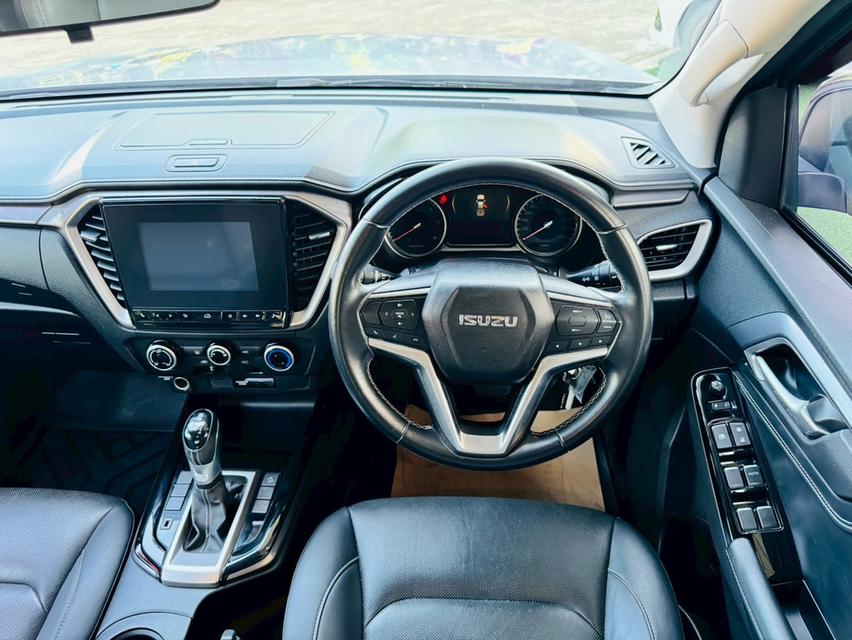 2021 Isuzu D-MAX 1.9 Cab-4 Hi-Lander Z 11