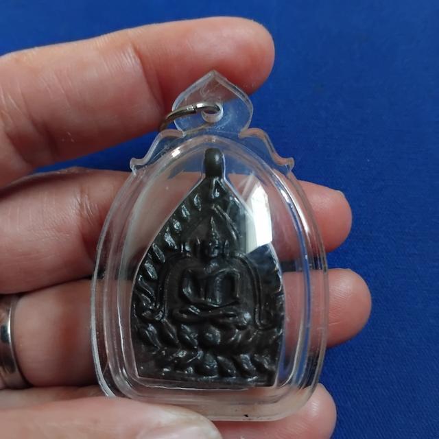 พระบ้านเก็บเก่า พระเหรียญเจ้าสัวเหลี่ยมพร้อมใช้