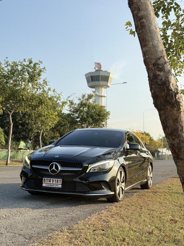 Benz CLA200 1.6 w117 (urban sedan) สภาพดี ไม่มีเฉี่ยวชน ไม่เคยลงน้ำ ขายเอง รถที่บ้าน ไมล์ไม่เยอะ