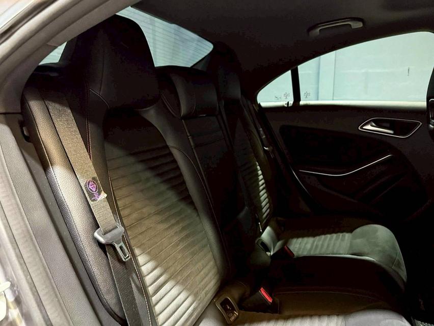 Mercedes-Benz CLA250 AMG Dynamic(W117) ปี 2016 รูปที่ 11